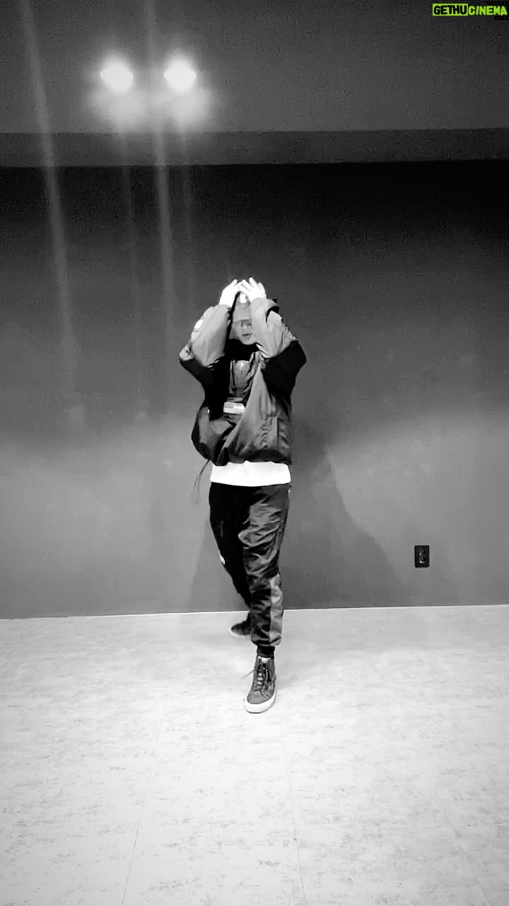 Lee Gi-kwang - 89.9K Likes - šŗ