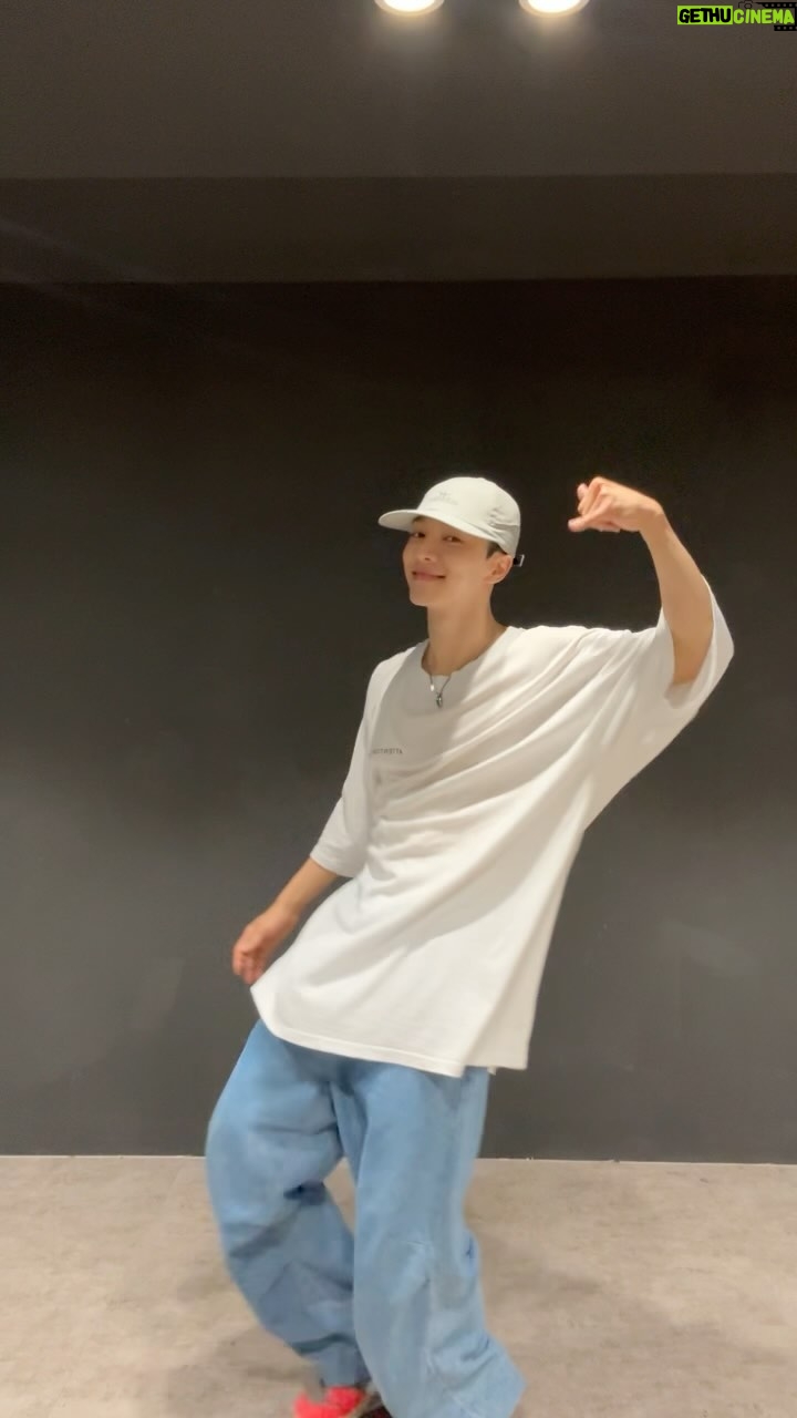 Lee Gi-kwang - 72.6K Likes - Tommy Richman - Millon Dollar Baby šŗ