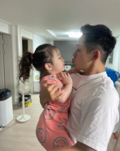 Lee Ho-won Most Liked Photos and Posts