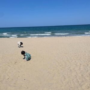 Lee Hye-jung Instagram - 행복했던 주말 양양
올해 첫수영🧡

요번주도 으쌰으쌰해보쟈잉🙌🏻
