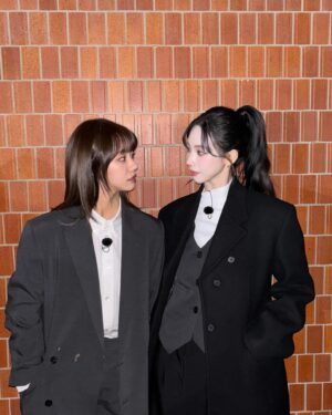 Lee Hye-ri Instagram - 미스터리 수사단 👽 See you on NETFLIX!