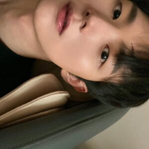 Lee Hyun-jun Instagram - 착시