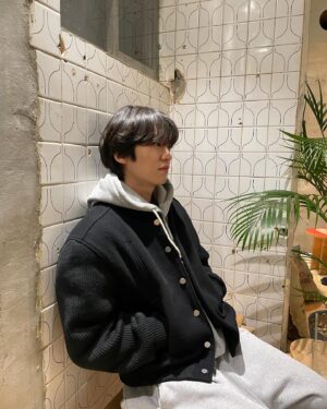 Lee Il-jun Instagram - 🧑‍🦰💇