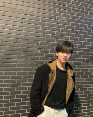 Lee Il-jun Instagram - 🧞‍♂️