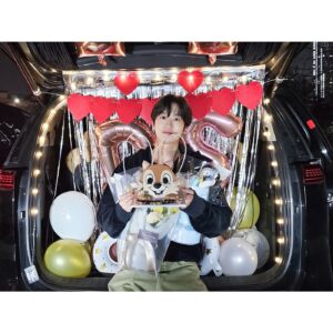 Lee Il-jun Instagram - 선재 업고 튀어를 사랑해주셔서 진심으로 감사합니다! 많은 것을 배우고, 소중한 인연을 쌓을 수 있는 작품이었습니다~~! 더 성장해서 찾아 뵙겠습니다~~ 모두들 화이팅! (사직서 두개지롱) #선재업고튀어 #lovelyrunner #tvn