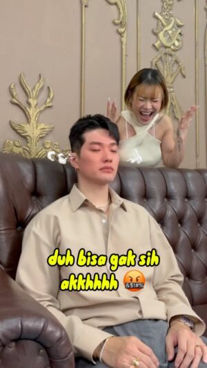 Lee Jeong-hoon Instagram - Spill cara atasin bad mood istri 💜🍠✨😅
Cuma @thalasa.snack yg bisa ademin istriku 

🍠 Dari 𝗧𝗔𝗟𝗔𝗦 𝗔𝗦𝗟𝗜, 𝗕𝗔𝗡𝗬𝗔𝗞 𝗦𝗘𝗥𝗔𝗧, 𝗚𝗔𝗞 𝗕𝗜𝗞𝗜𝗡 𝗚𝗘𝗠𝗨𝗞
🍠 𝗟𝗘𝗭𝗔𝗧 𝗦𝗘𝗛𝗔𝗧 𝗕𝗘𝗥𝗚𝗜𝗭𝗜 mengandung vitamin A,B,C,E  Protein, Antioksidan dan Rendah Lemak 💃

✨Thalasa Jagung Bakar
Buy 1 Get 1✨
hanya di @alfamart

#thalasasnack
#snacksehat
#keripiktalas
#maknyos
#sehatos