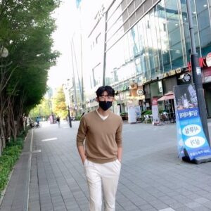 Lee Ji-hoon Instagram - 배고파