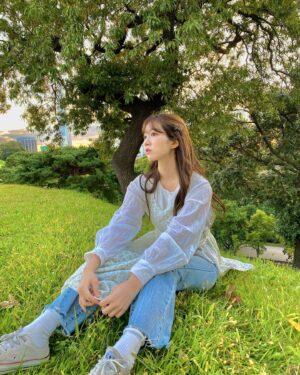 Lee Ji-won Instagram - 같은 날 핸드폰으로📸