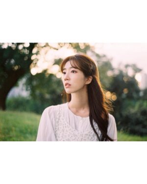 Lee Ji-won Instagram - 기다리던 햇빛이 나와준 하루