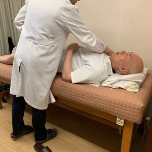 Lee Jin-ho Instagram - (미공개 방출)

플레이어 녹화 쉬는 시간에 분장 안지우고
한의원 다녀온 상황