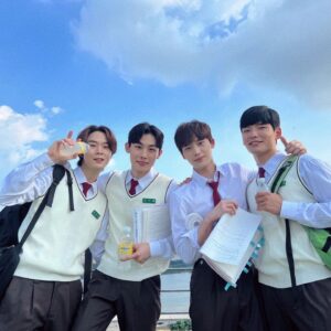Actor Lee Jong-hyuk HD Instagram Photos and Wallpapers March 2023