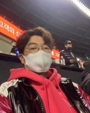 Lee Jong-hyuk Instagram - 가자가자!!!
