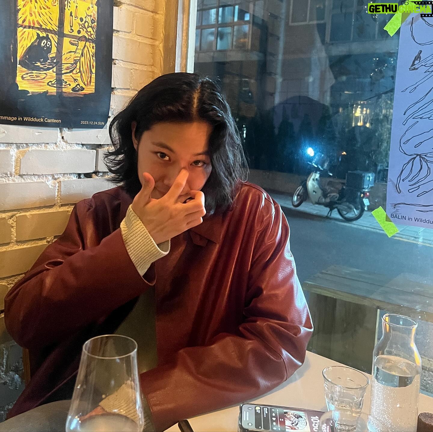 Lee Jong-won - 68.2K Likes - 감기 조심합시다요 🥸