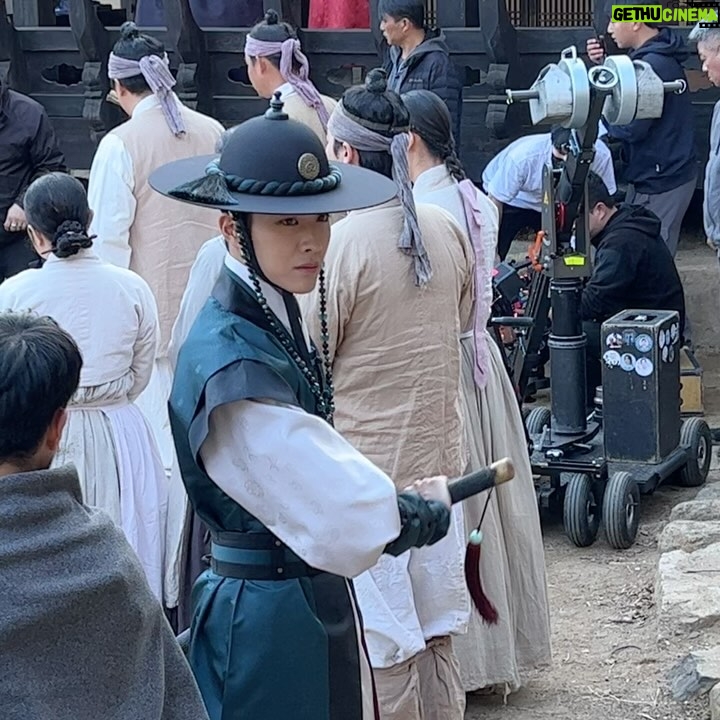 Lee Jong-won - 78.1K Likes - 오늘은 밤피꽃 하는날!! 다들 7화 보러가요!!! 🤩❤️