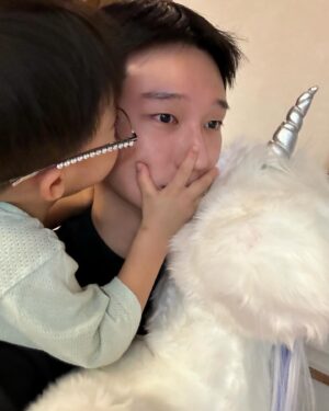 Lee Joo-hyung Instagram - @jennierubyjane @gentlemonster @신우현