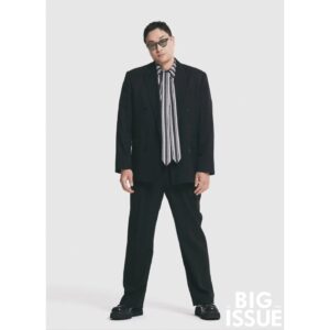 Lee Ju-seung Instagram - 배우 이주승과 배우 구성환의 화보 #빅이슈 #bigissue #화보 #다우렌의결혼 #영화는영화관에서봐야제맛 #예매고고씽!