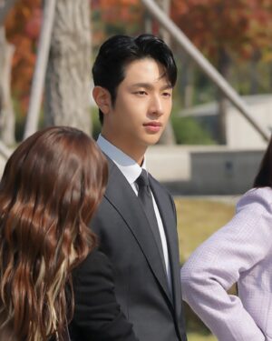 Lee Jung-jun Instagram - 비하인드컷🕺