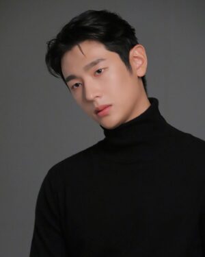 Lee Jung-jun Instagram - behind cut 1

.

.

.
#이엘파크 #elpark