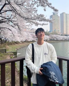 Lee Jung-jun Instagram - 🌸
