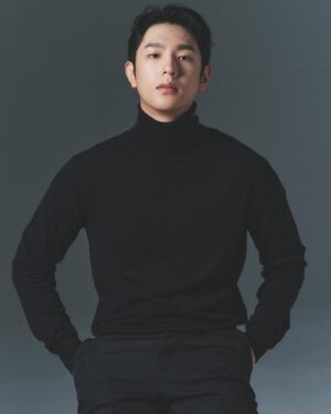Lee Jung-jun Instagram - profile 2
.

.

.
#이엘파크 #elpark
