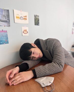 Lee Jung-jun Instagram - 