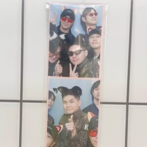 Lee Kyoo-hyung Instagram - #옹면회 #면회왔옹
외출나온 옹. 
옹 제대할때 다같이 불러주기로 한 노래