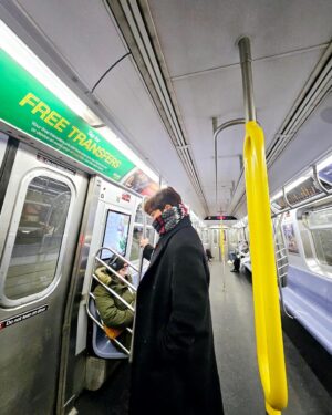 Lee Min-woo Instagram - Its been 25 years and first time riding subway!! I🧡NY