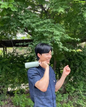Lee Moo-saeng Instagram - ⠀
푸릇푸릇🌿 청량 무생 보시면서
월요팅 해야지💪
⠀
 #배우 #이무생 #leemusaeng
@aliencompany_official