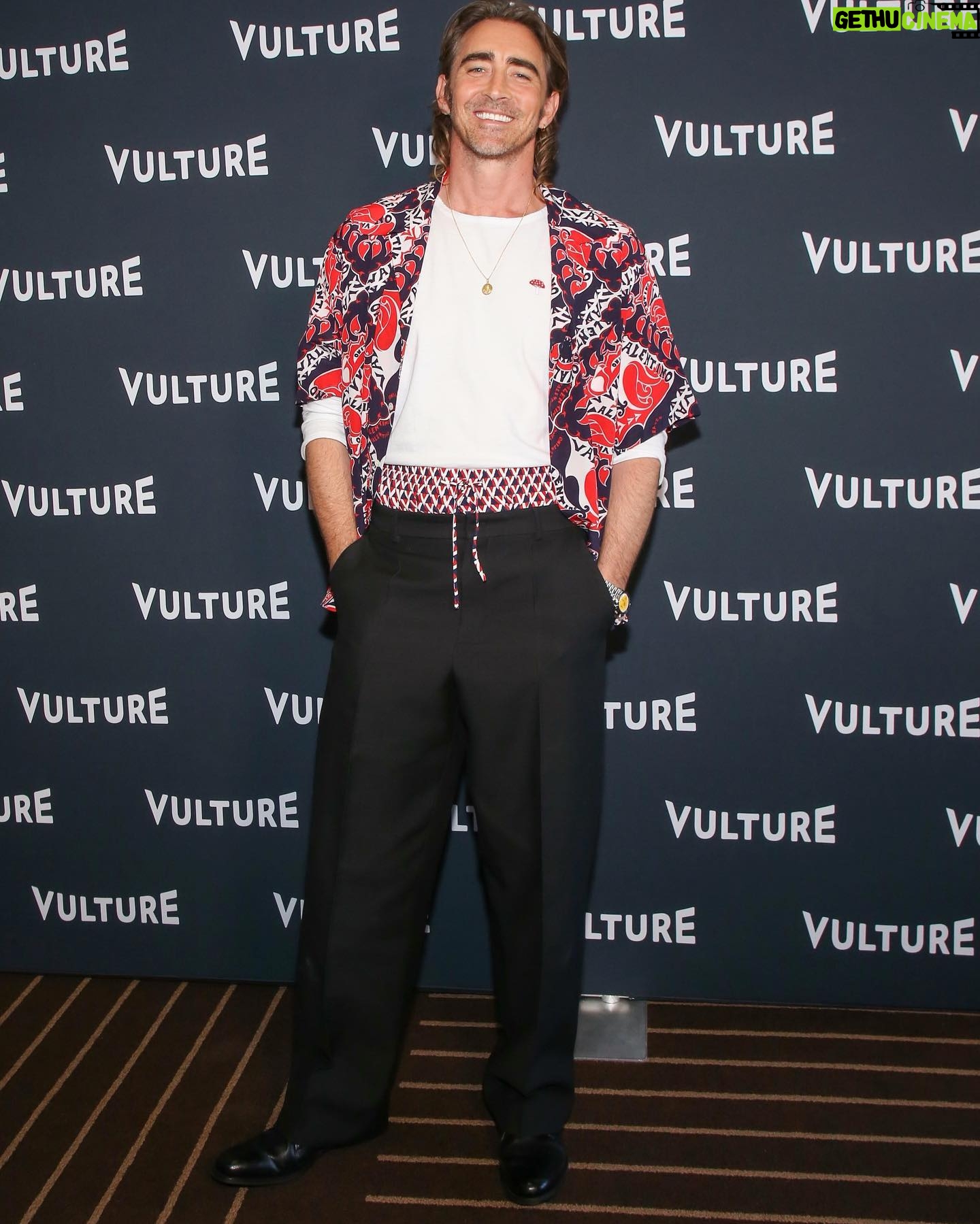 Lee Pace - 88.4K Likes - THANK YOU. @vulture 👨🎓