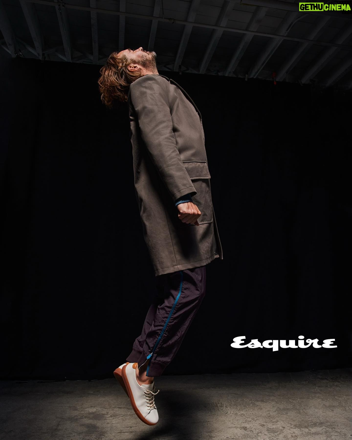 Lee Pace - 84.3K Likes - SCI-FI BOOKCLUB @esquire
FIRST UP, #FOUNDATION
📡📚🔭
CHECK OUT FOUNDATION, NOW ON @appletv
Photographer – Jennifer Livingston @livingstonjenny
Writer – Matt Miller @official_mattm
Creative Director – Nick Sullivan @nicksullivanesq
Design Director – Rockwell Harwood @rw3ll
Groomer – Melissa Dezarate @melissa.dezarate
Executive Director, Entertainment – Randi Peck @randipeck