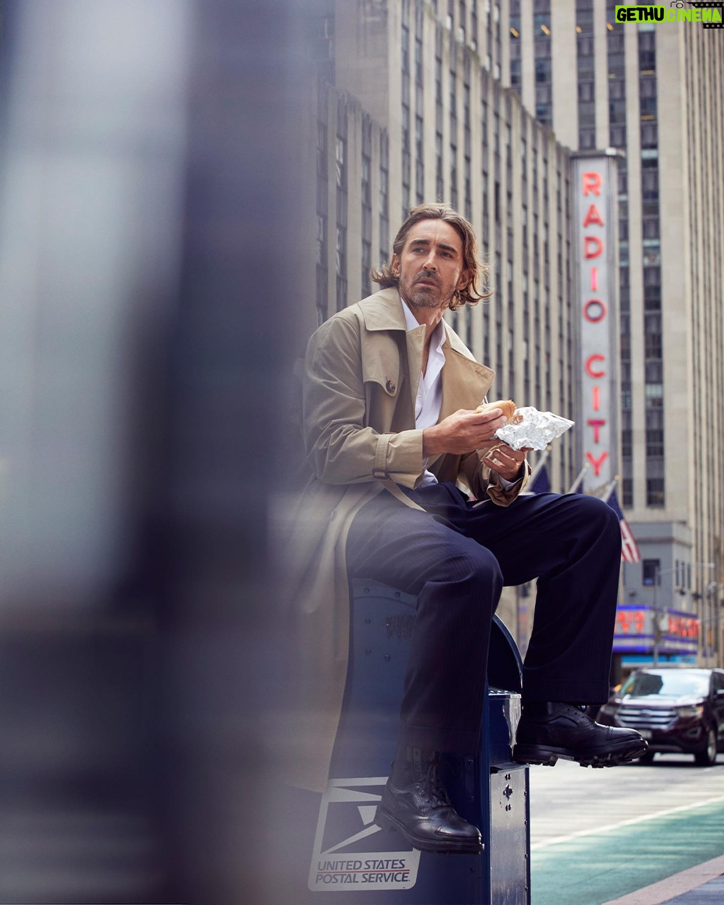 Lee Pace - 89.3K Likes - STREET RAT.
Thank you Alexi and @_manabouttownuk
Photography: @alexilubomirski
Styling: @grantwoolhead
Grooming: @akgroomer @thewallgroup
Words editor: @christensenmike
Photo assistants: @diegobendezu, @conor_monaghan_ & @kwamilee
Digi tech: Cassanova Cabrera
Styling assistant: @trevormcmullan
Producers: Emily Ullrich & Blayke Kogan
Production coordinator: Sarah Gorski
Production assistant: Alida Zimmerman
Editorial director: @huwgwyther