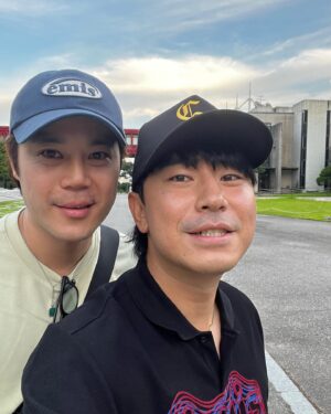 Lee Si-eon Instagram - 05학번
이범주와
서울예대 방문
#서울예술대학
#방송연예 05
#이시언
힐링에 시간
