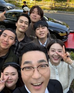 Actor Lee Si-eon HD Instagram Photos and Wallpapers June 2024