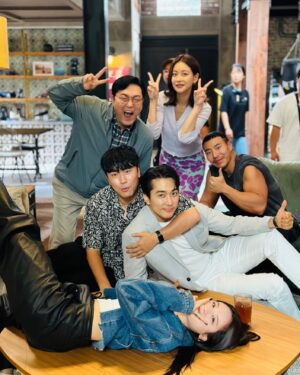 Lee Si-eon Instagram - 플레이어 시즌2
오늘밤8시50분
Tvn 본방사수!!
가즈아!!!
#송승헌
#이시언
#태원석
#오연서
#장규리
#이준혁
#하도권