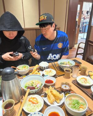 Lee Si-eon Instagram - 유투버의 삶이란…
금방보고싶은
말안듣는 애x히들
#이시언 외 다수