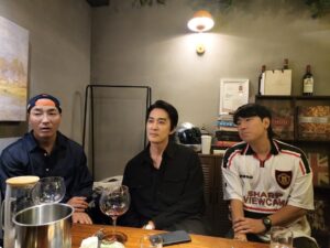 Lee Si-eon Instagram - 오늘밤 tvn플레이어2
8시50분
본방사수우!!!!!