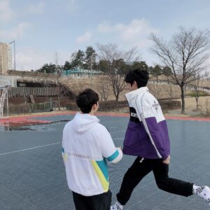 Lee Sin-young Instagram - 좋은 날 도남씨와..🌼