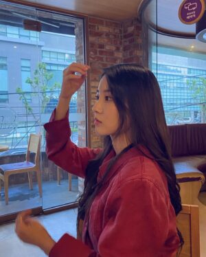 Lee So-hee Instagram - ❣️