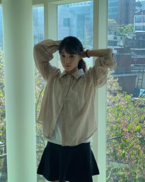 Lee So-hee Instagram - 🥰