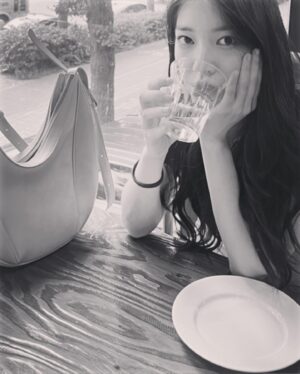 Lee So-hee Instagram - 안뇽 나의 여르마🫶
.
.
.
#폴뉴아 #folnua