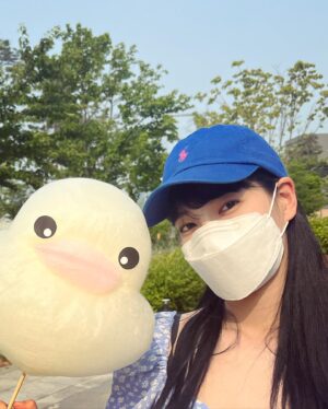 Lee So-hee Instagram - 오리 솜사타앙~~