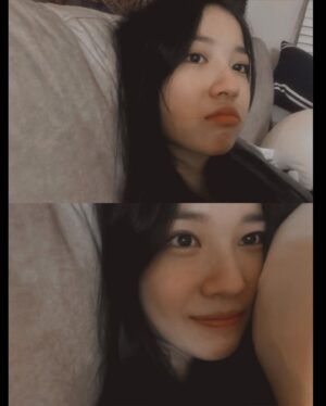 Lee So-hee Instagram - 그놩-요상한 셀카3세트 그리고... 사기당한 짱구랑 뽑기로뽑은 닌자 
그럼안뇽