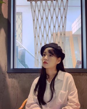 Lee So-hee Instagram - 기르고시펑