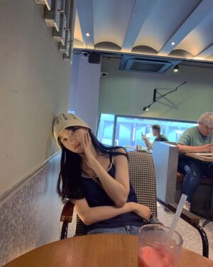 Lee So-hee Instagram - 