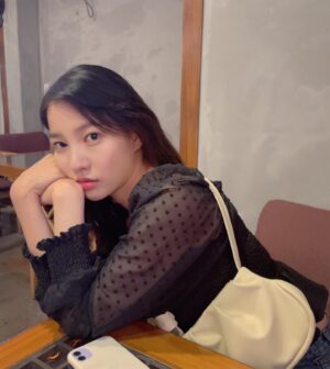 Lee So-hee Instagram - 덥다아아아아앙앙