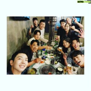 Lee Soon-won Instagram - #넷플릭스#netflix#택배기사#blacknight
#즐거웠던#촬영#글로벌#1위까지#화이팅
#블랙나이트#또보자#♡#많이봐주세요ㅜㅜ