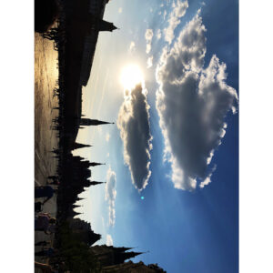 Lee Sung-jong Instagram - #Russia#Background picture#SJ