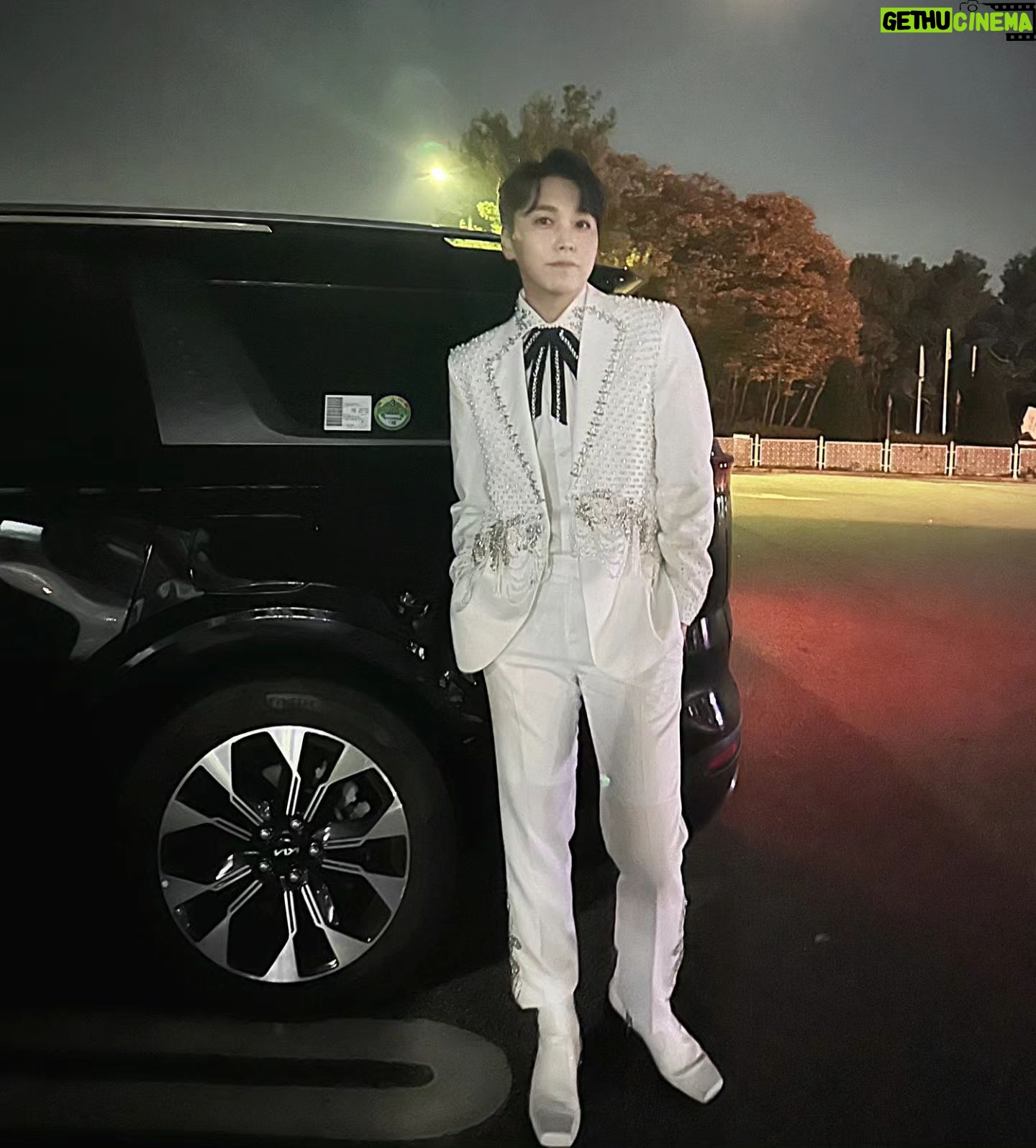 Lee Sung-min - 14.4K Likes - #금왕읍 승격 50주년을 다시한번 축하드립니다!🎉
행사에 초대되어서 정말 감사하고 행복했습니다♡
무대를 함께 즐겨주신 흥 많고 끼 많은 금빛금왕 여러분!
또 만나뵙길 바래요😊
먼 곳까지 만나러 와주신 #성민에너지 팬분들께도 넘넘 감사합니다♡