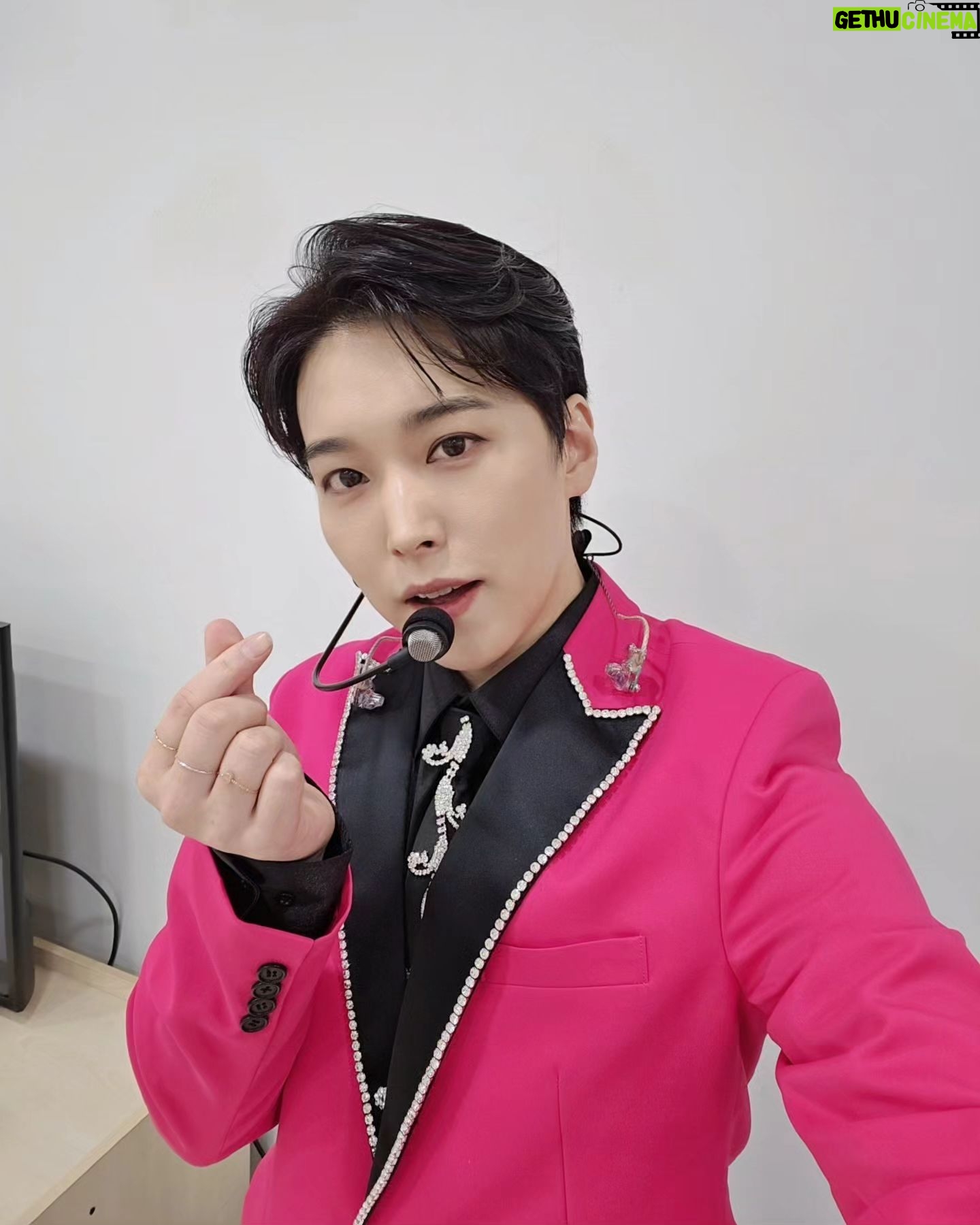 Lee Sung-min - 12.1K Likes - MBC ON <트롯챔피언>
오늘 밤 8시 성민이랑 #사랑이따끔⚡️
#트롯챔피언 에서 만나요~🎤
#SUNGMIN
#트롯챔피언