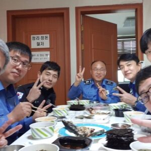 Lee Tae-hwan Instagram - #바다경찰 #시즌2 마지막회가 곧 방송 됩니다! 마지막까지 본방사수 부탁 드리고 그 동안 많은 관심과 사랑 주셔서 진심으로 감사 드립니다^^ 
#노화해양파출소